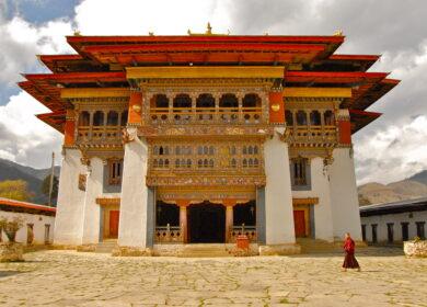 8-Day Bhutan in the Clouds