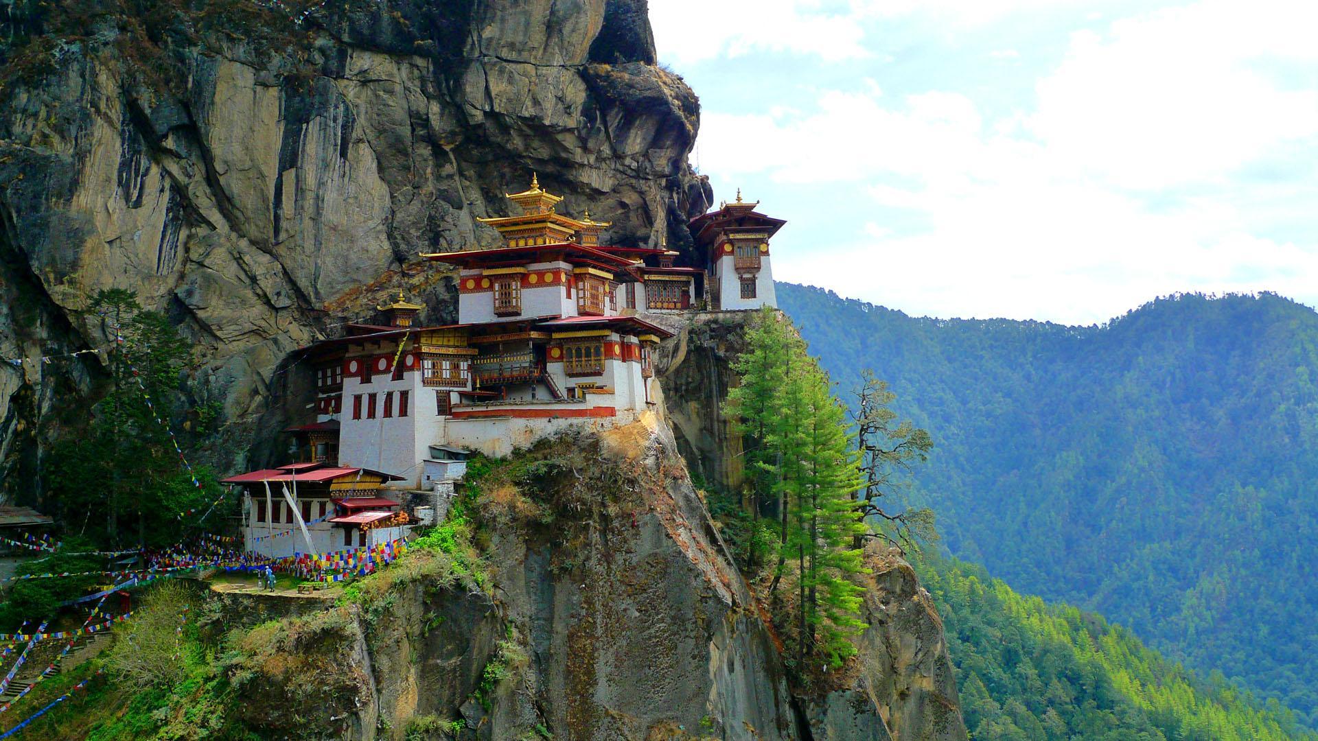 Tiger’s Nest Monastery (Taktsang Monastery)